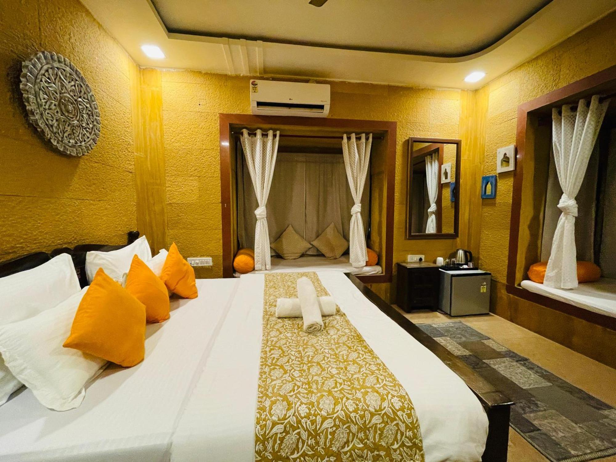Hotel Meerana Jaisalmer Ngoại thất bức ảnh